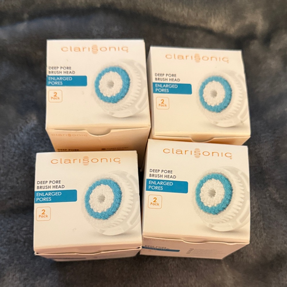 BNIB CLARISONIC 2 pack deep pore brush head